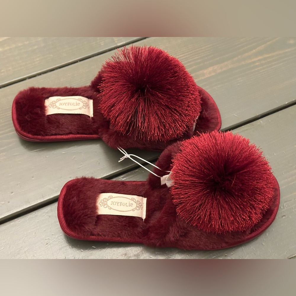 Joyfolie Tia Pom Girls Slippers - Picture 5 of 9